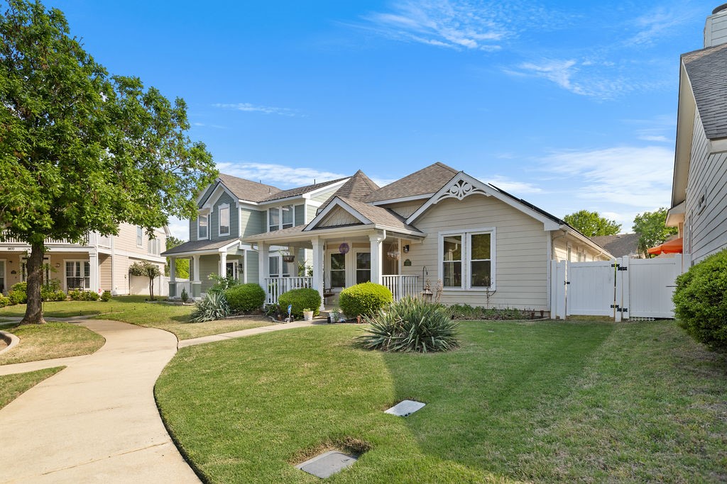 9864 Walnut Hill Drive