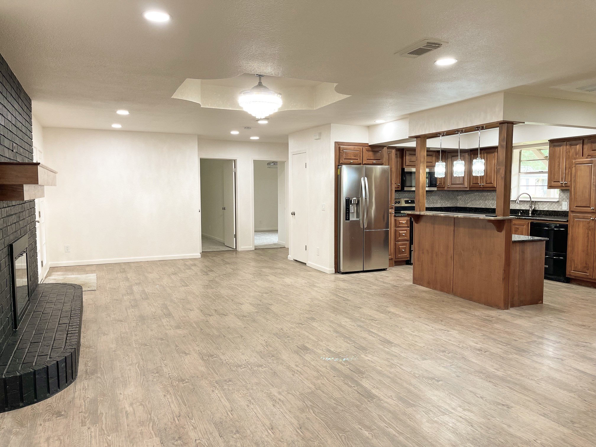 6220 Inwood Drive