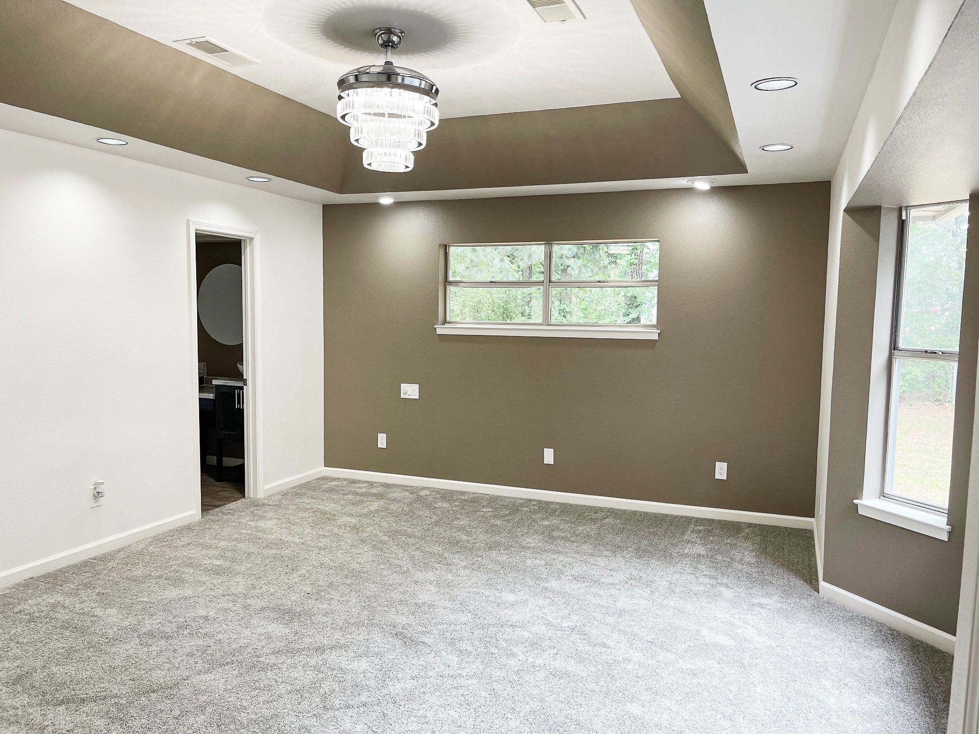6220 Inwood Drive