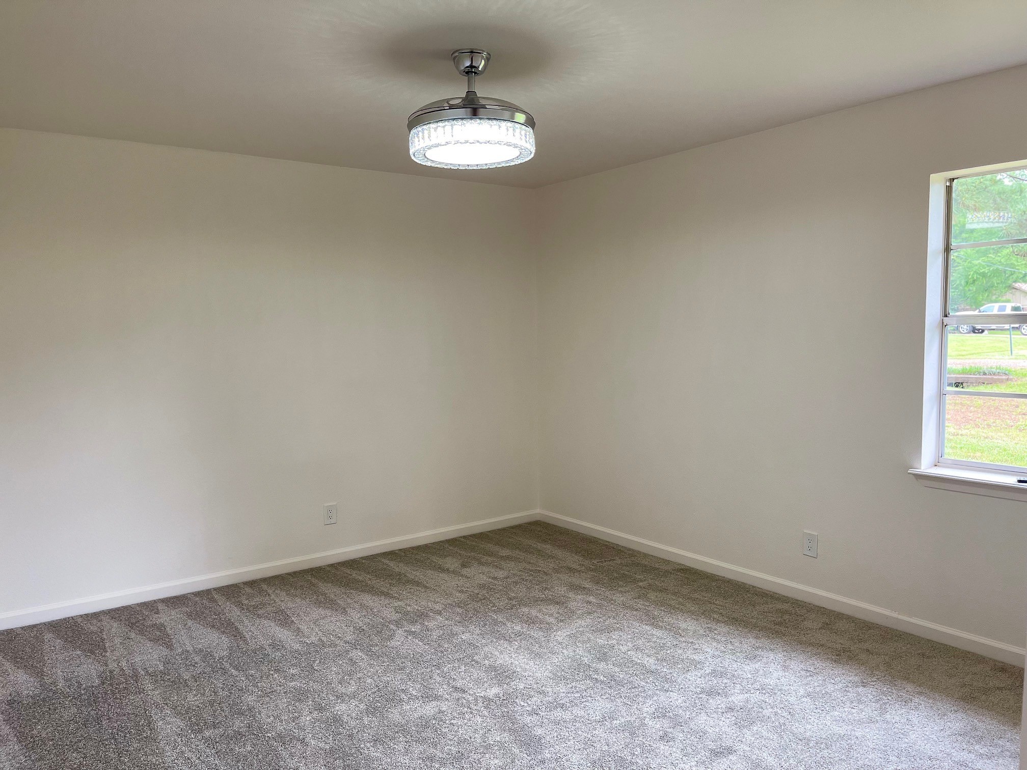 6220 Inwood Drive