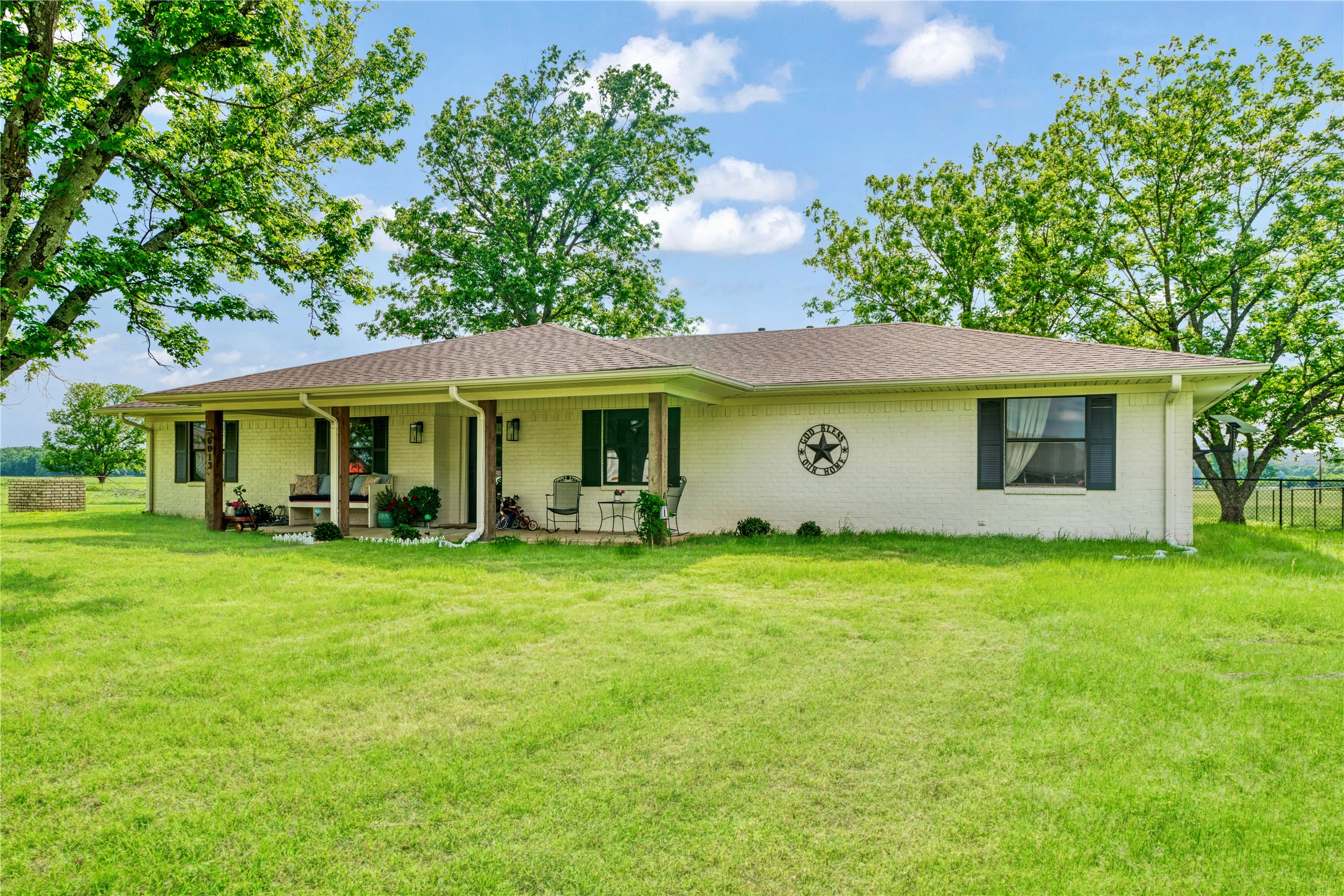 6013 Farm Road 1502