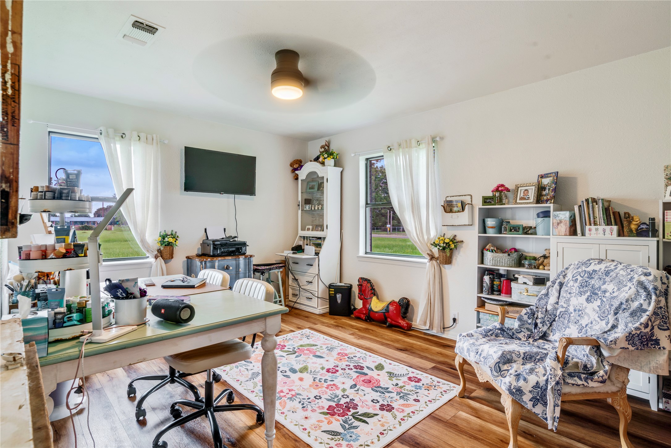 6013 Farm Road 1502