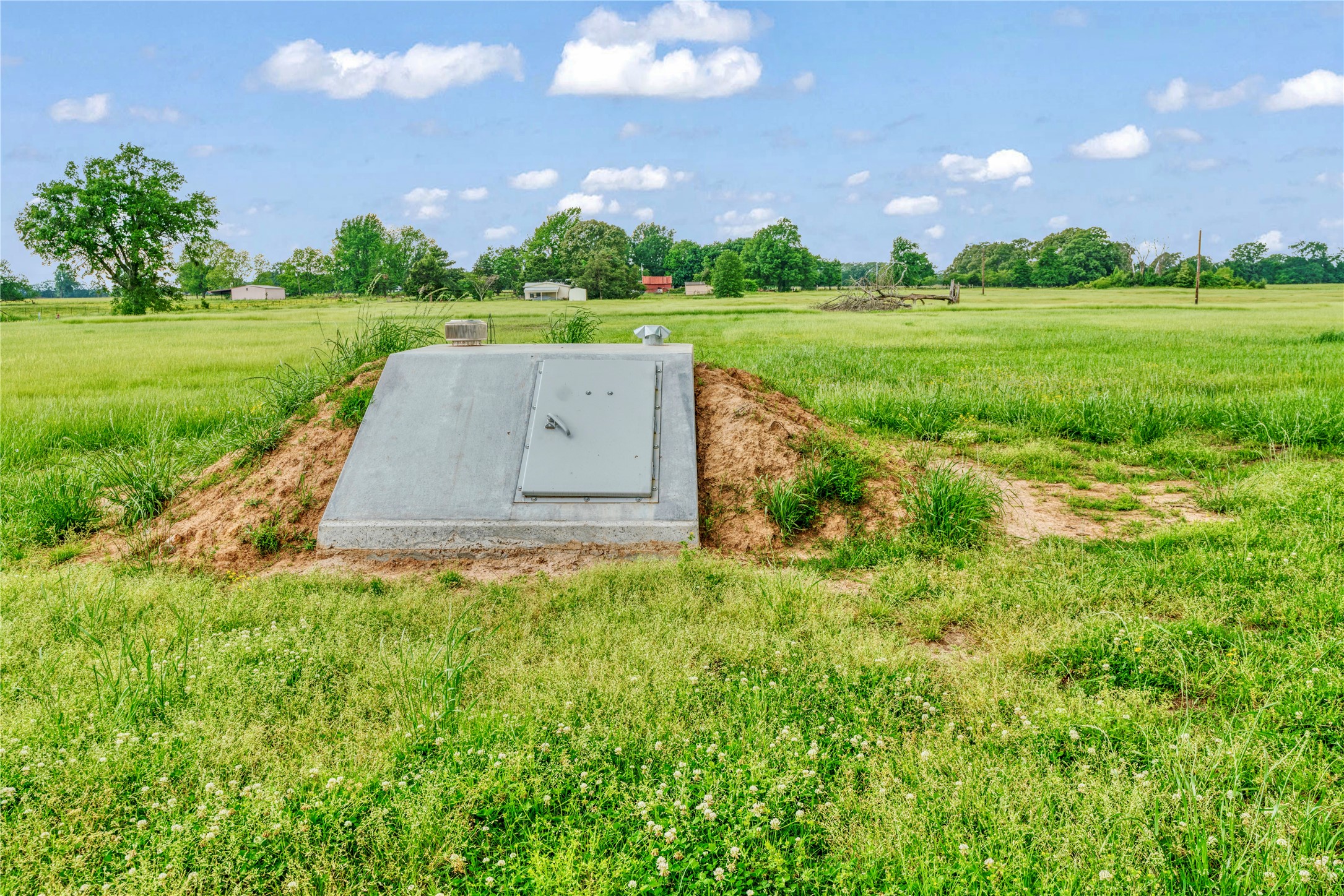6013 Farm Road 1502