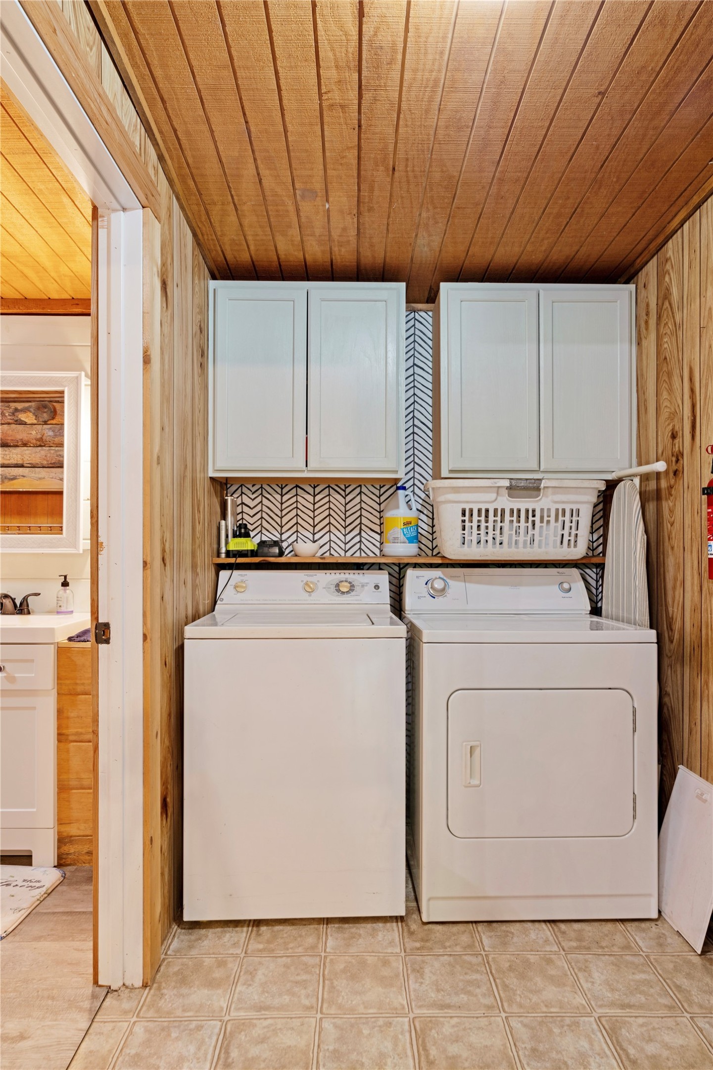 1105 County Road 1420