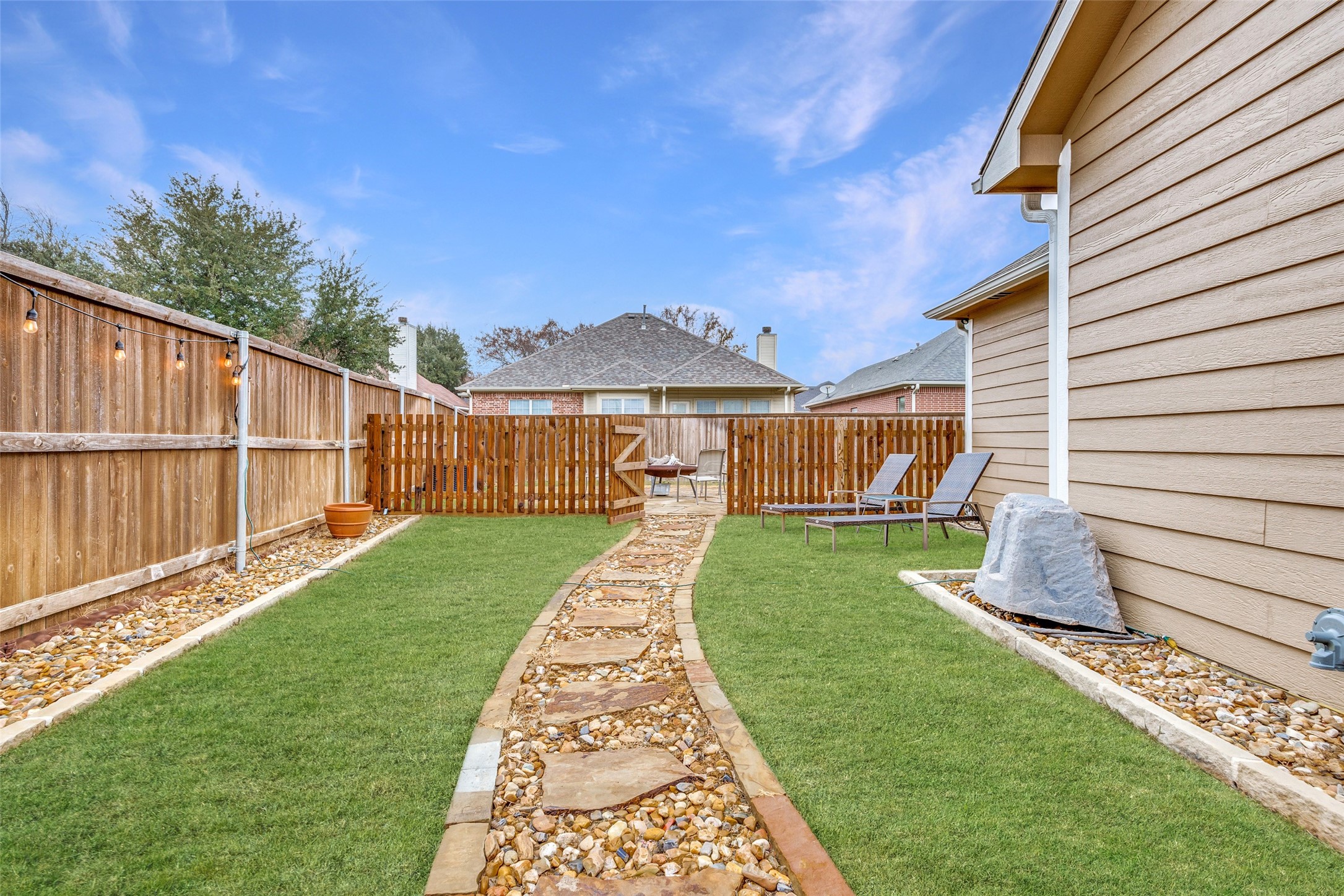 407 Sonoma Court