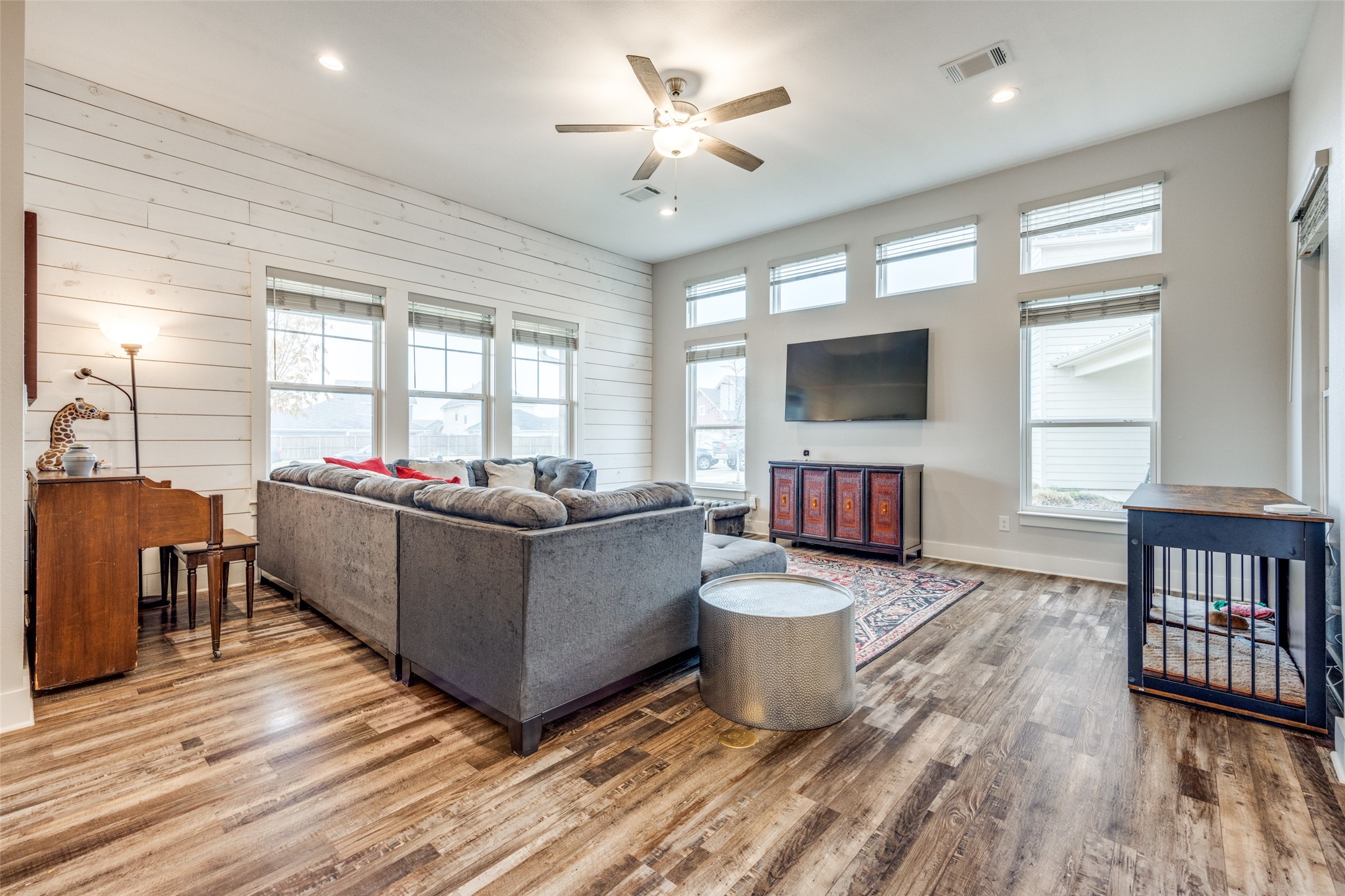 407 Sonoma Court