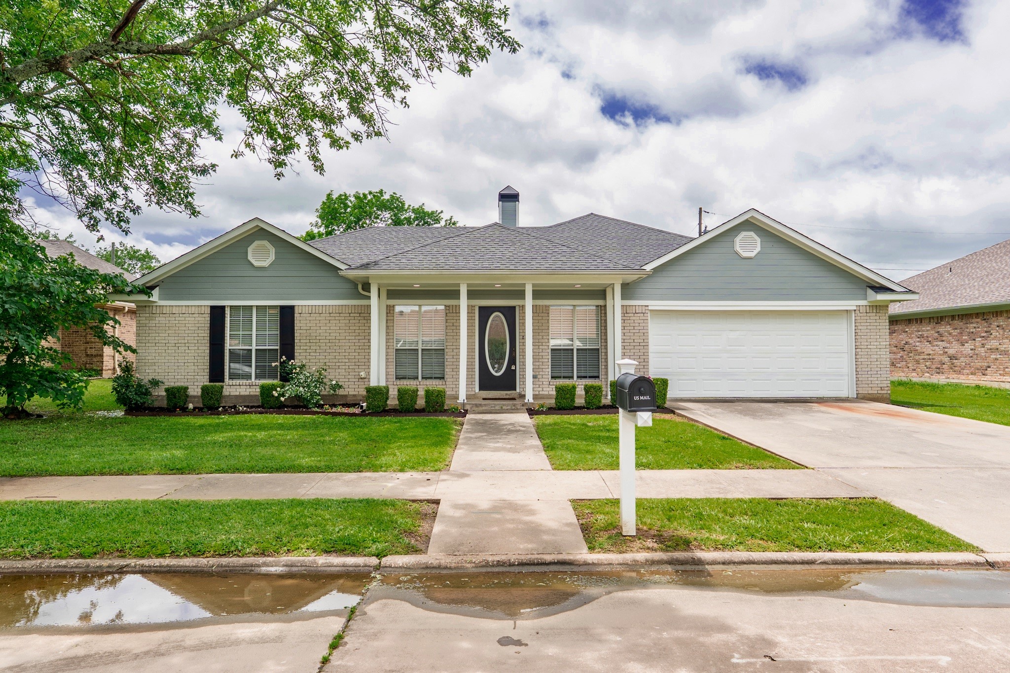 1881 Woodbridge Drive