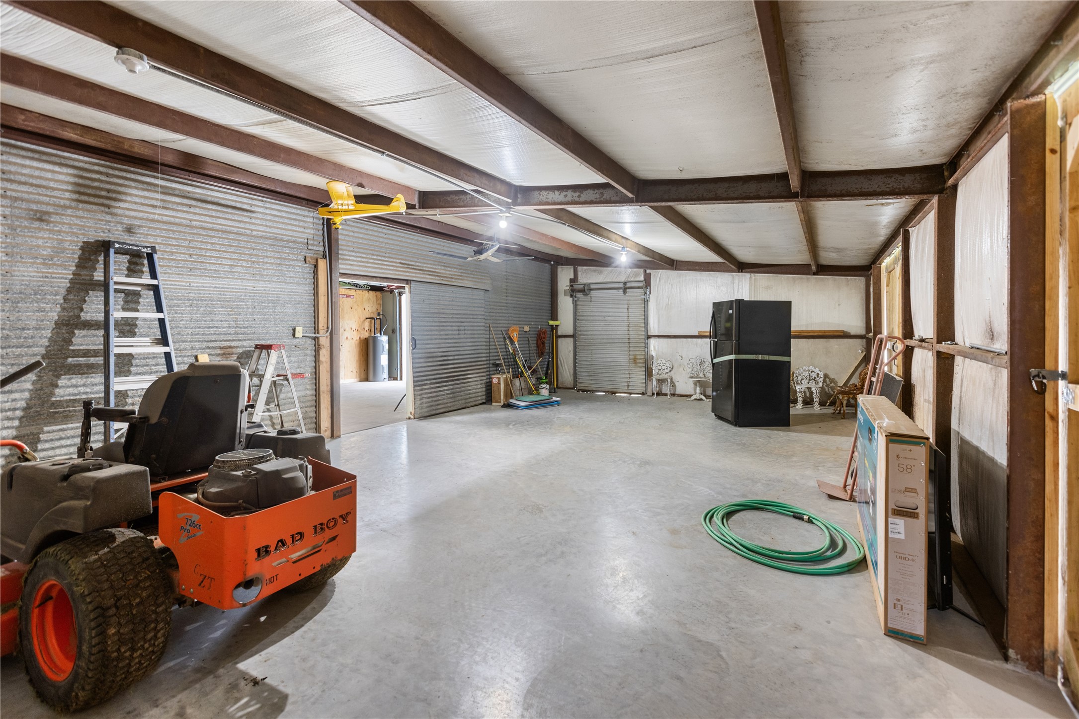 2230 Farm Road 79