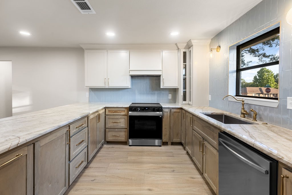 2815 Ridgeview