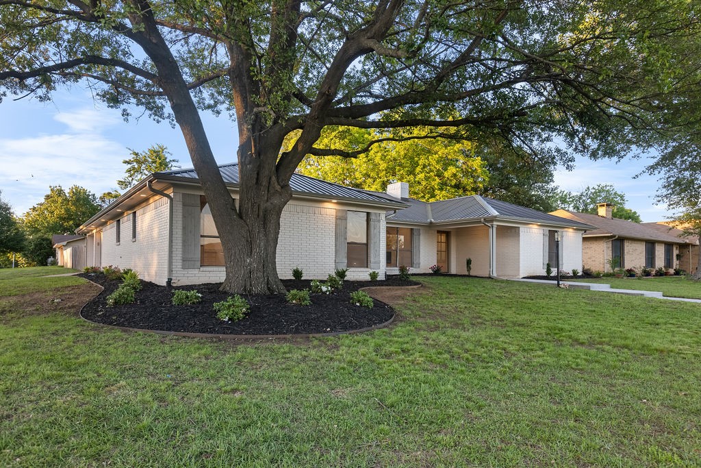 2815 Ridgeview