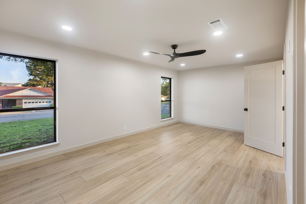 2815 Ridgeview