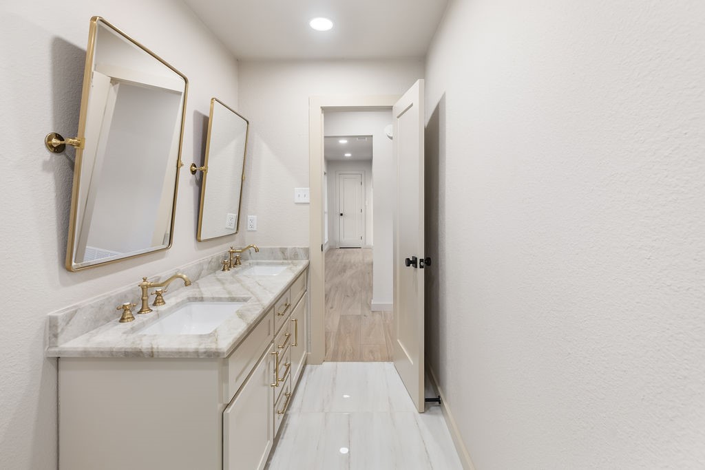 2815 Ridgeview
