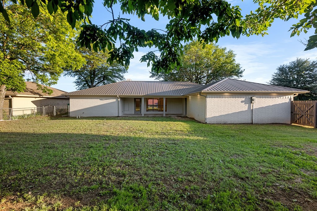 2815 Ridgeview