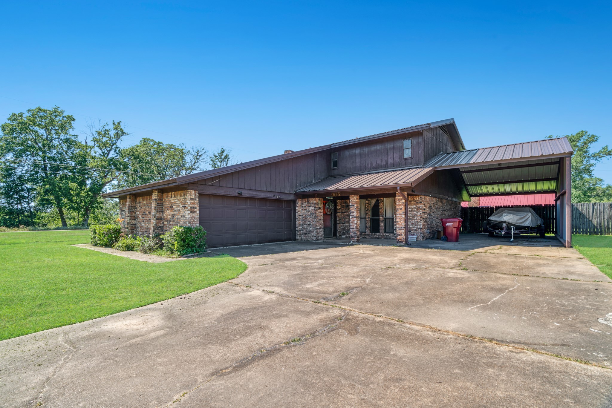 905 W 11th