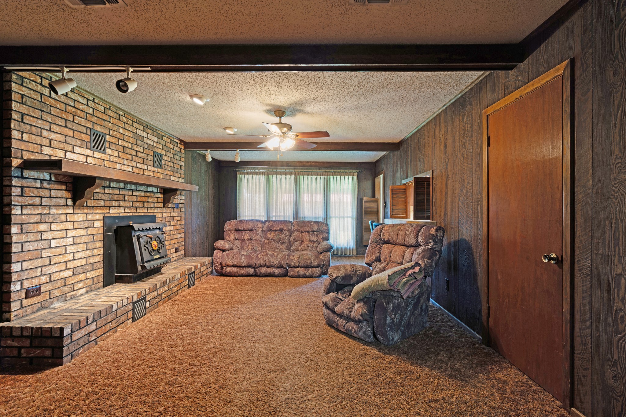 905 W 11th