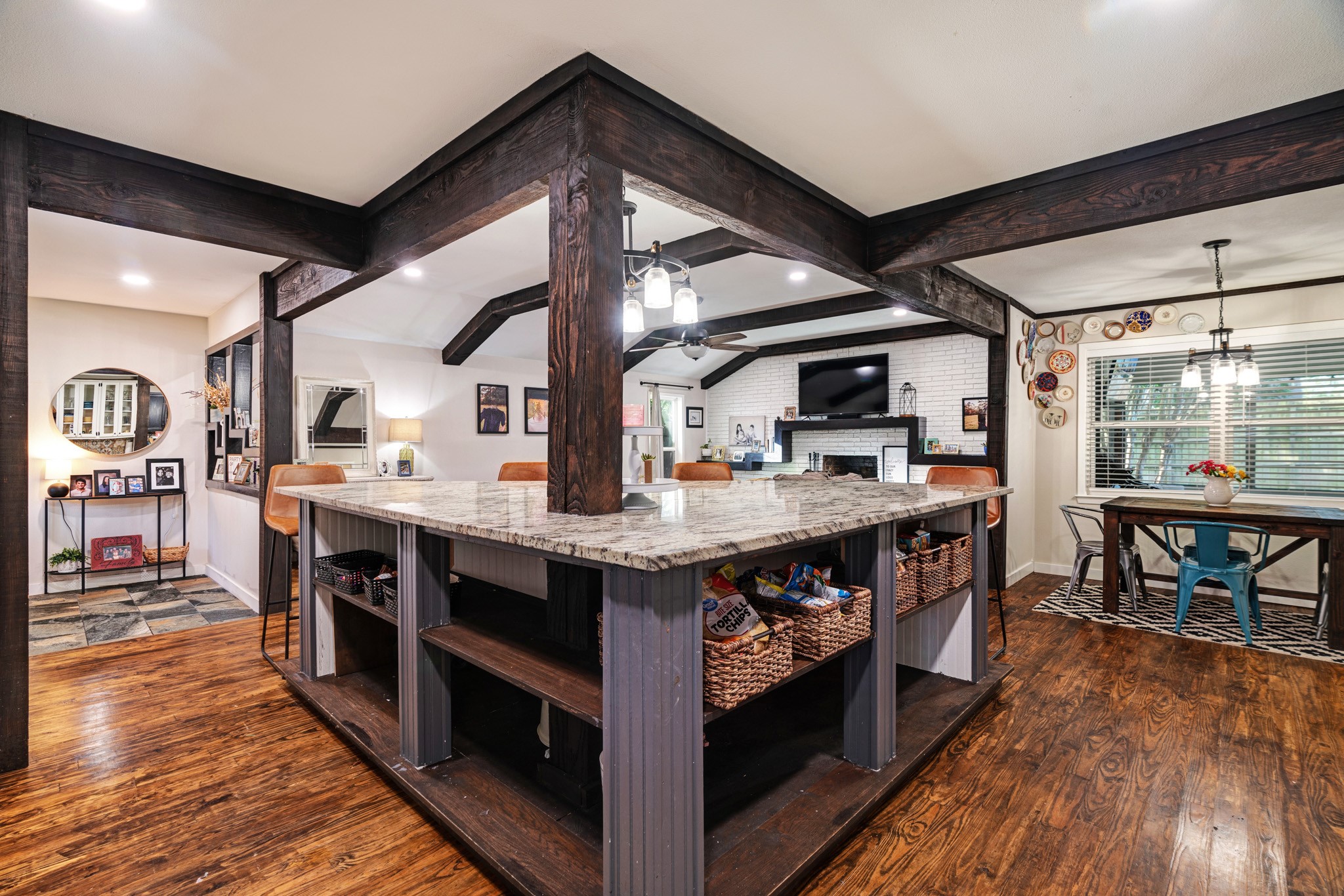 3010 Mahaffey Lane