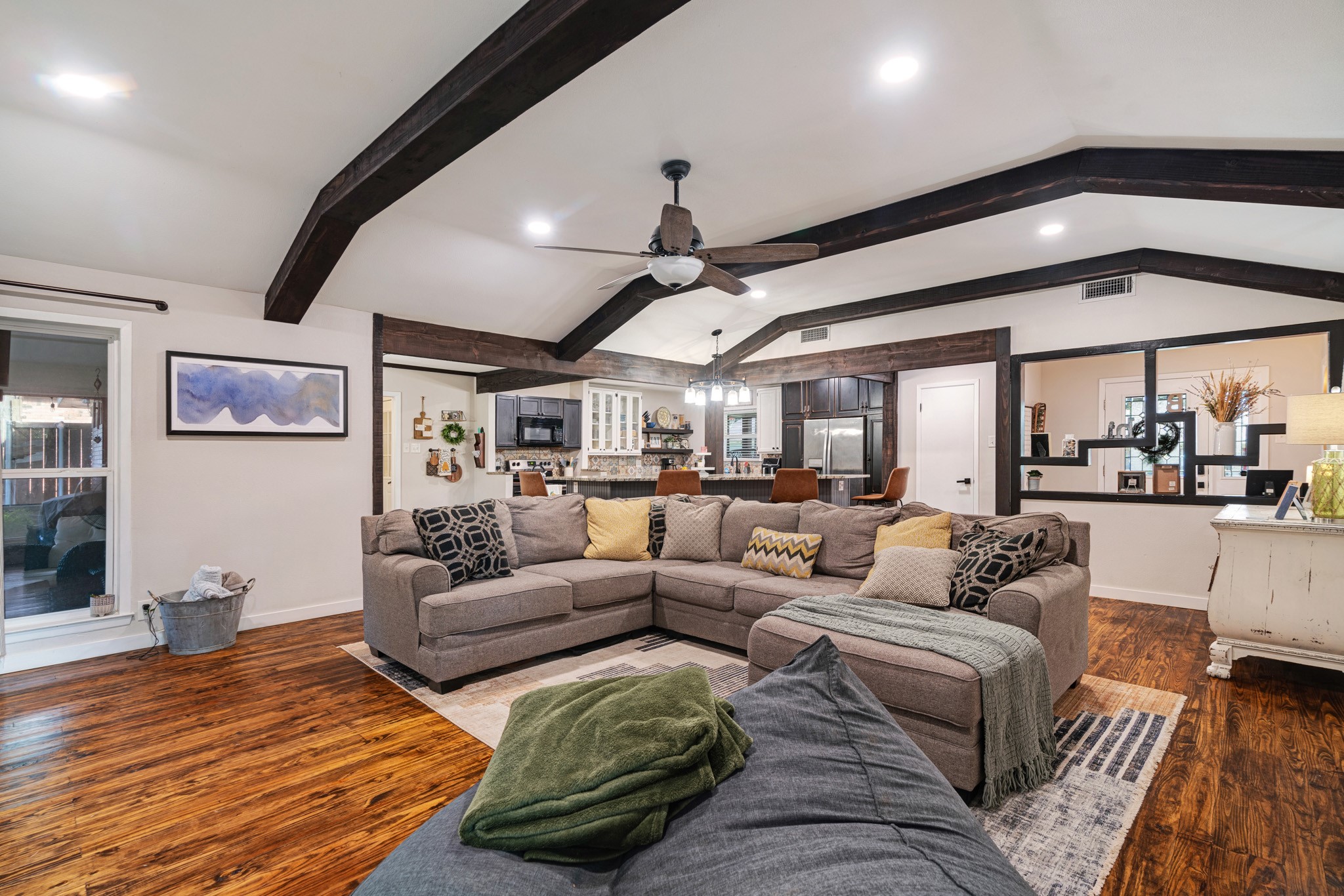 3010 Mahaffey Lane