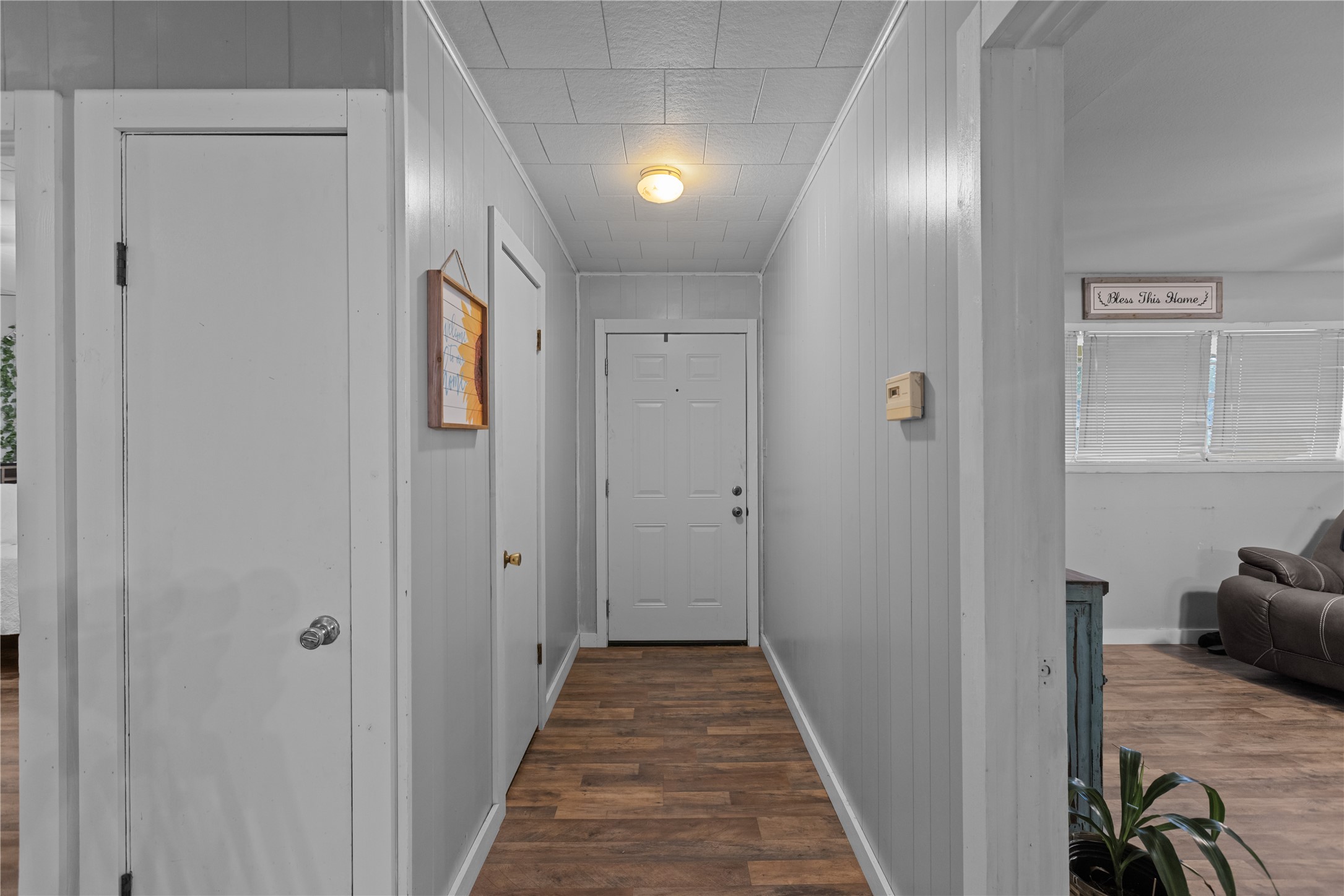 801 Poplar Street