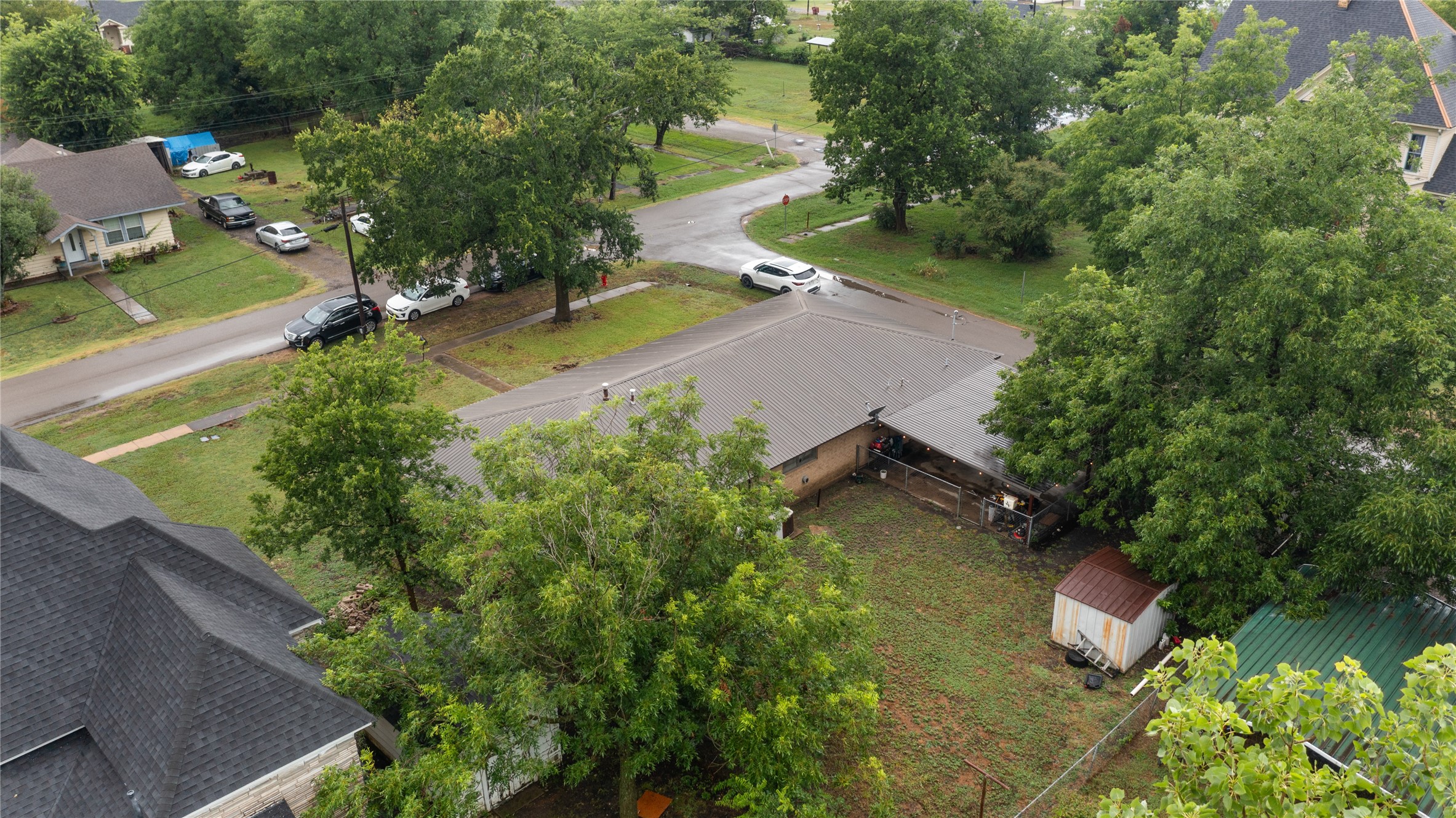 801 Poplar Street