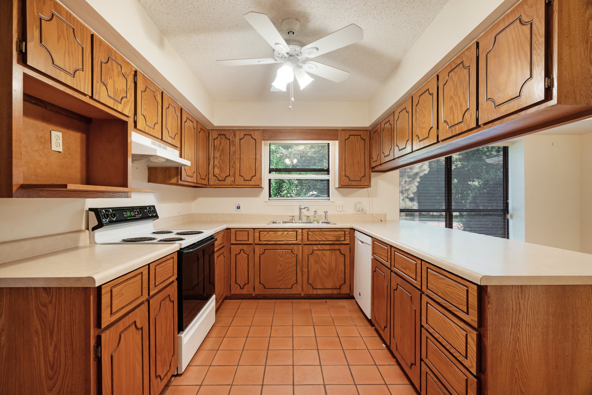 7142 Heather Lane