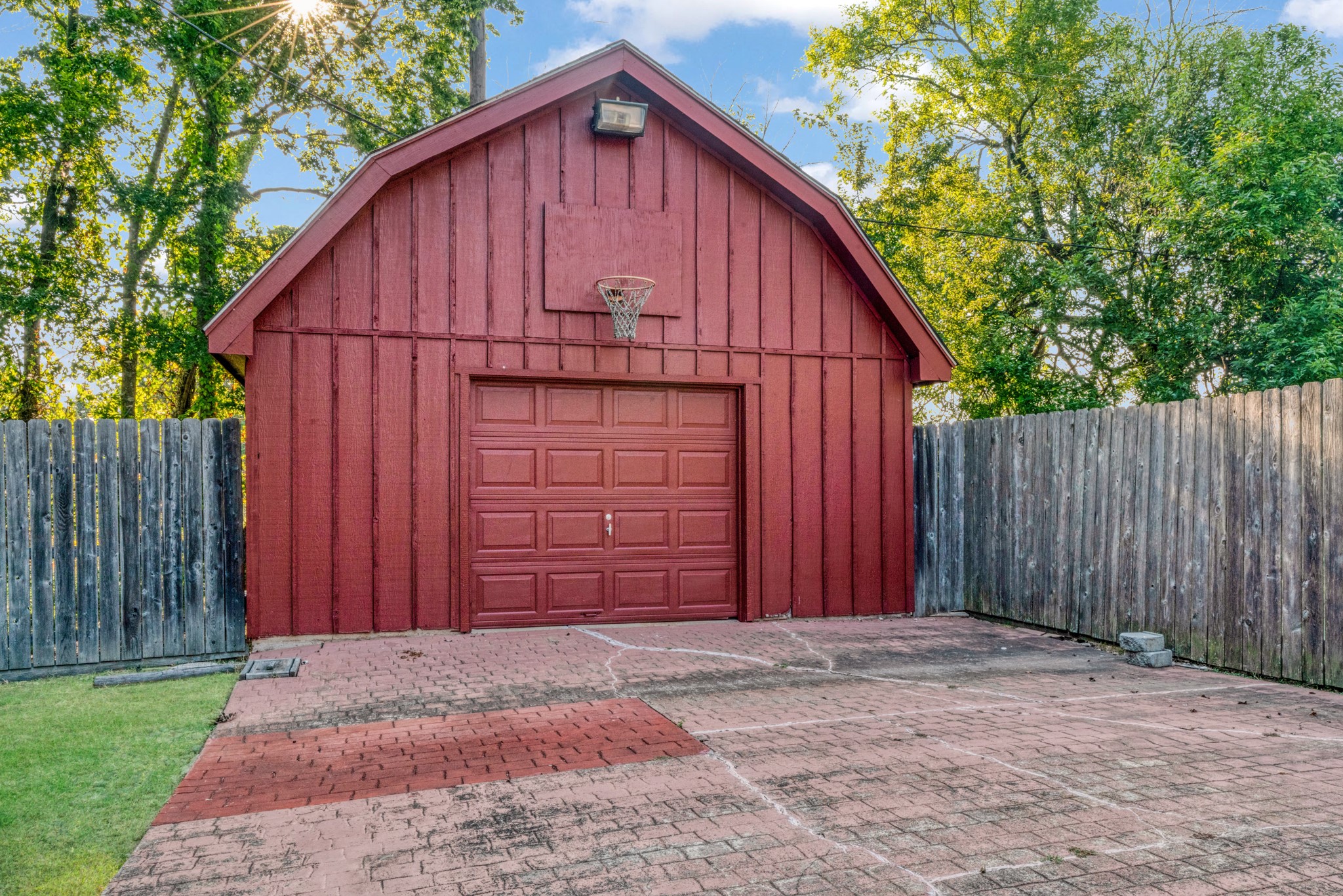 7142 Heather Lane
