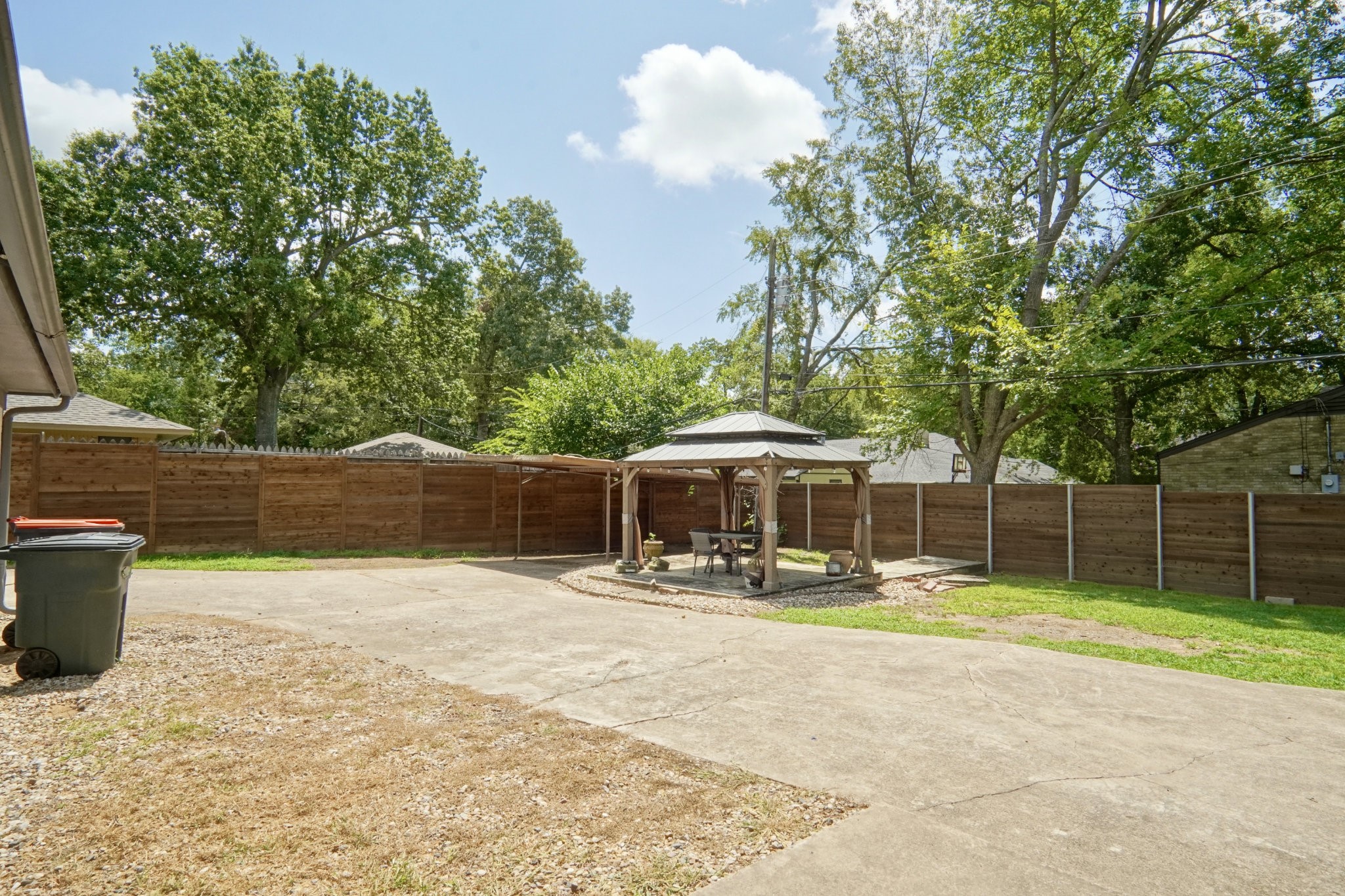 3260 Clark Lane