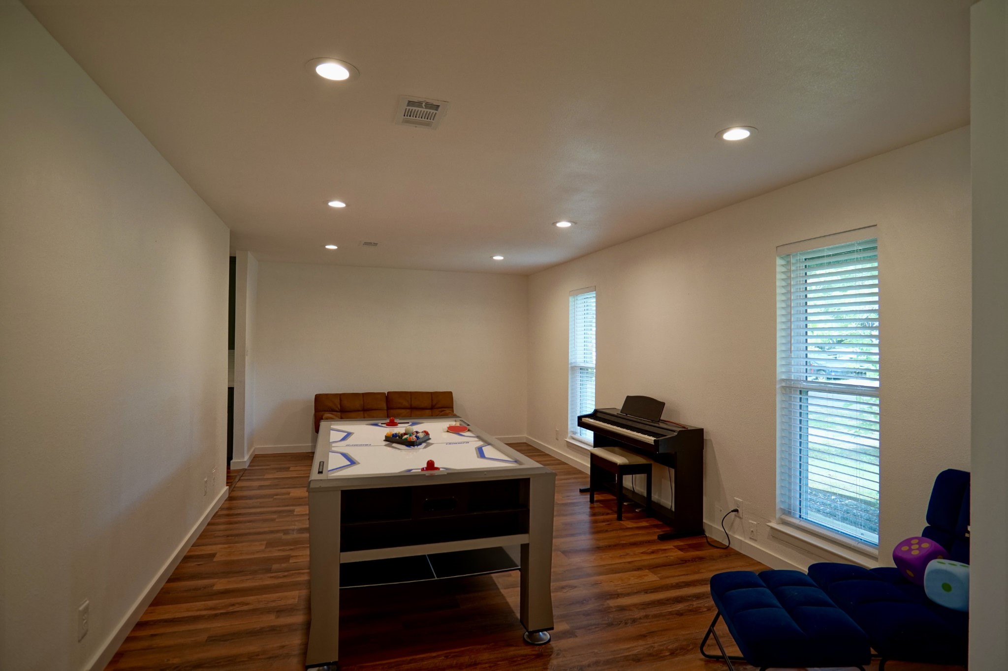 3260 Clark Lane