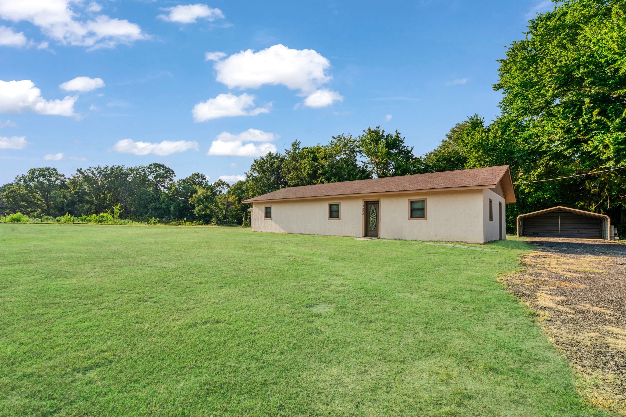 2803 County Road 33900