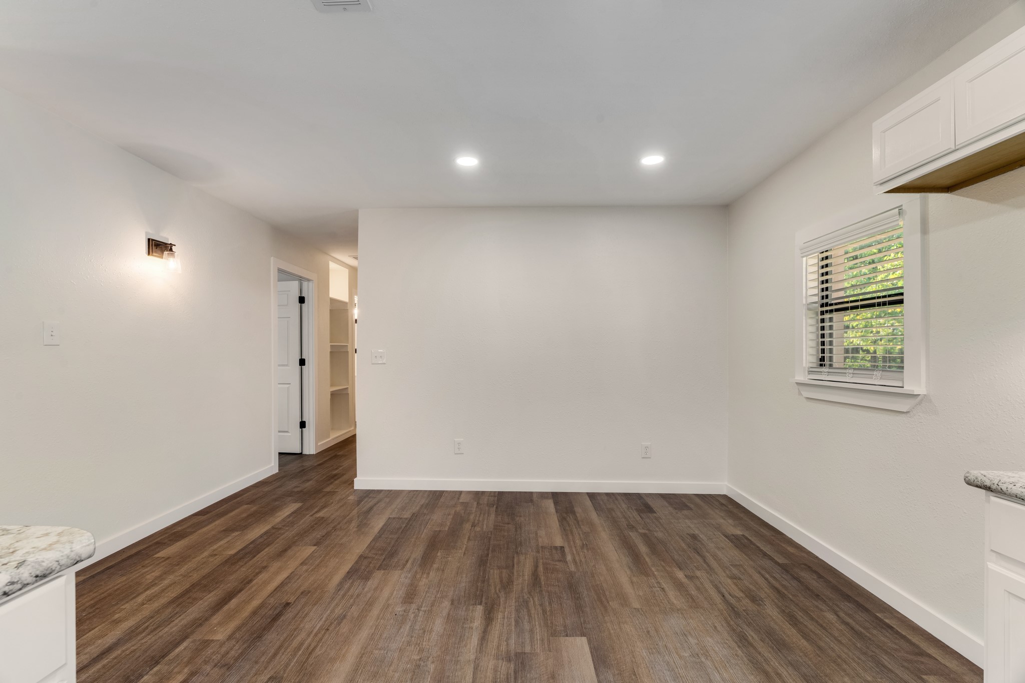 2803 County Road 33900