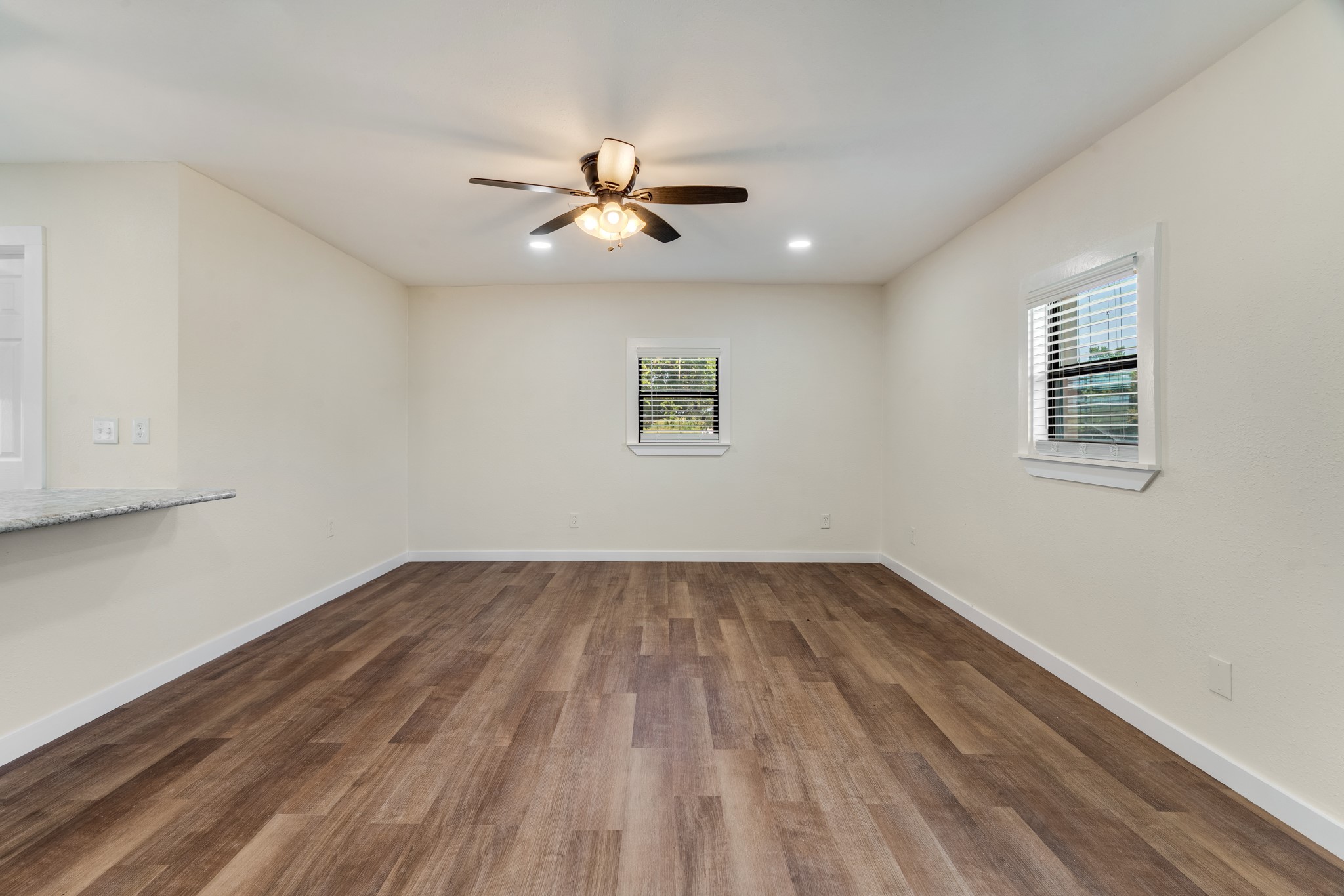 2803 County Road 33900