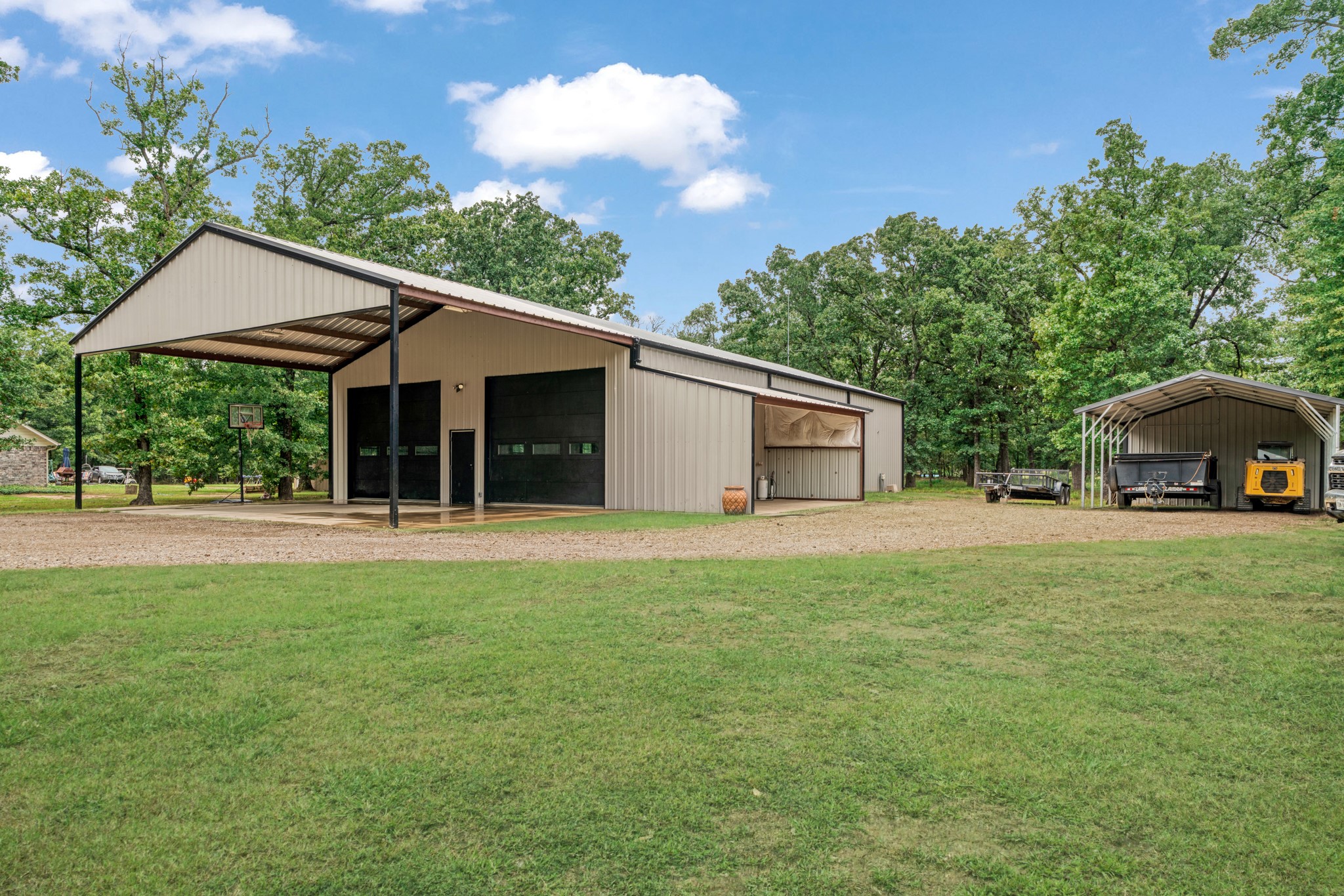 337 County Road 42560