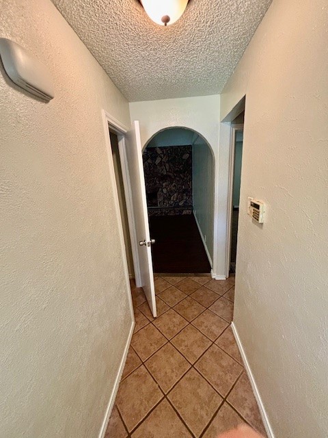 2304 Vineyard Drive