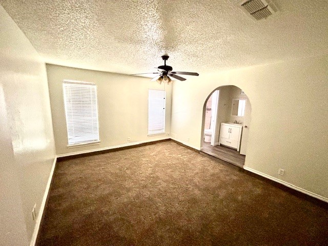 2304 Vineyard Drive