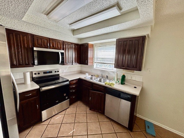 2304 Vineyard Drive