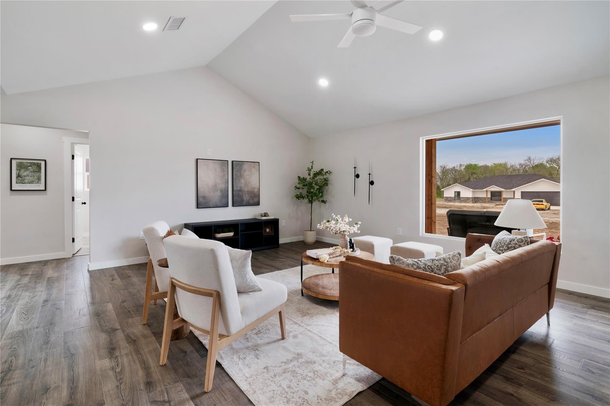 84 Private Road 33039 N