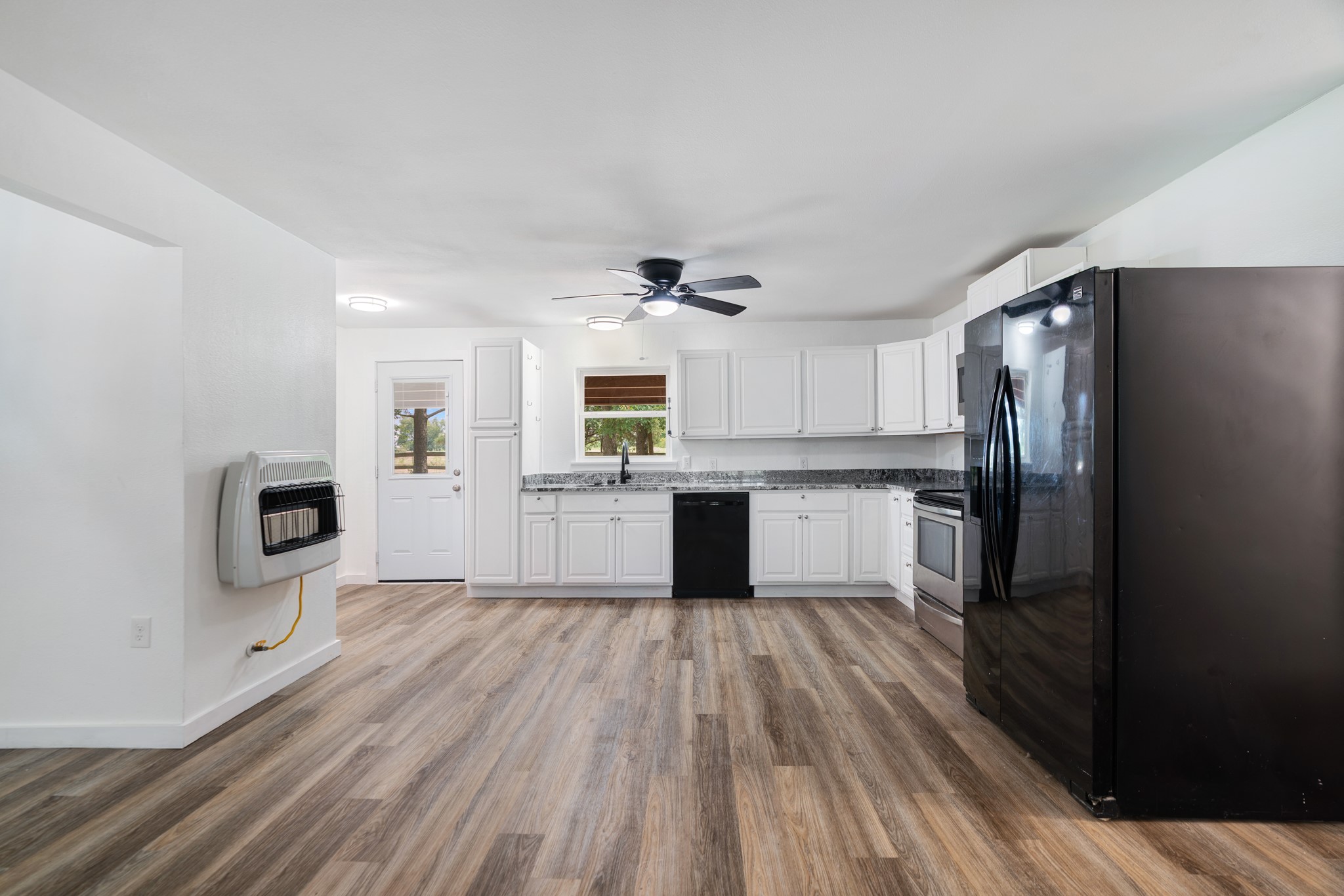 253 COUNTY ROAD 14750