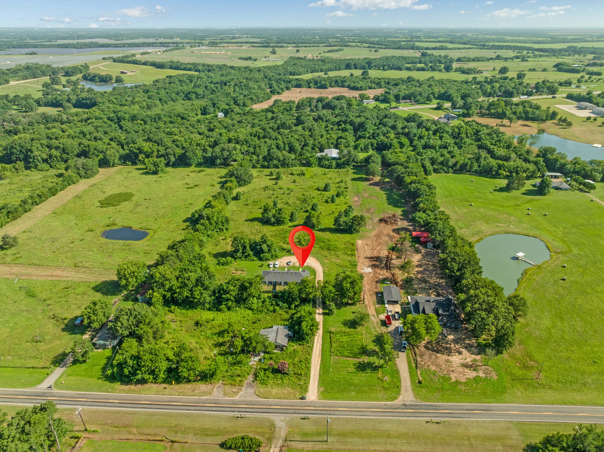 797 Farm Road 1510