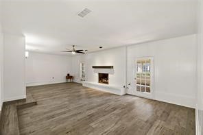 2598 Clark Lane
