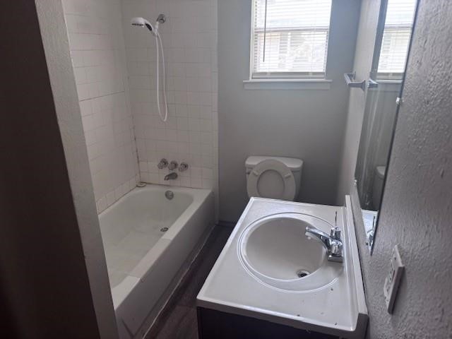 1243 13th St Street NW