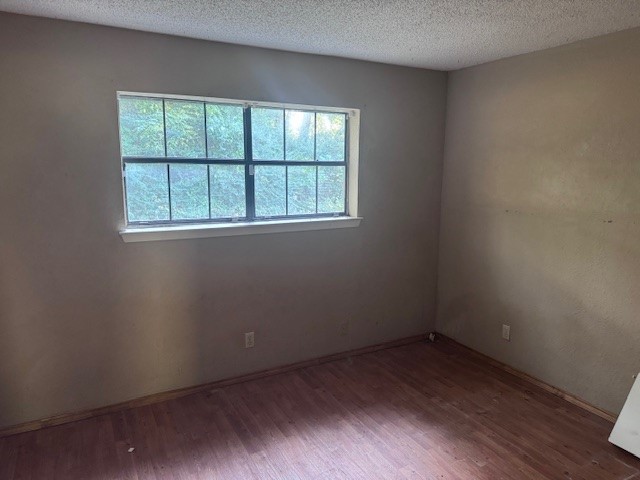 1017 12th Street SE 1015