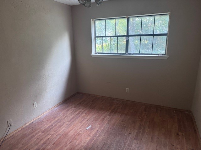 1017 12th Street SE 1015