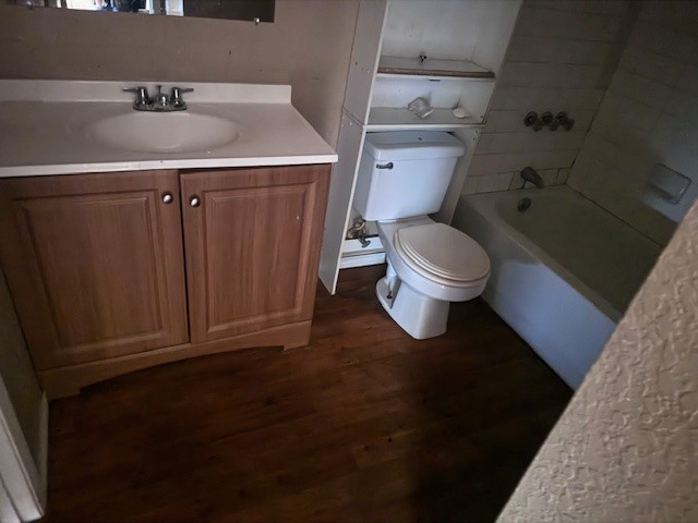 1017 12th Street SE 1015