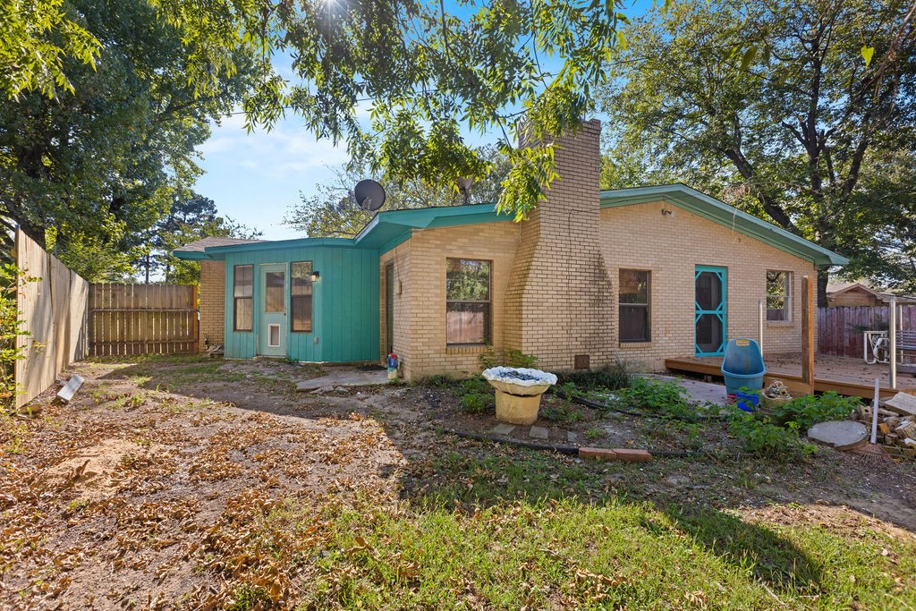2365 Crescent Drive