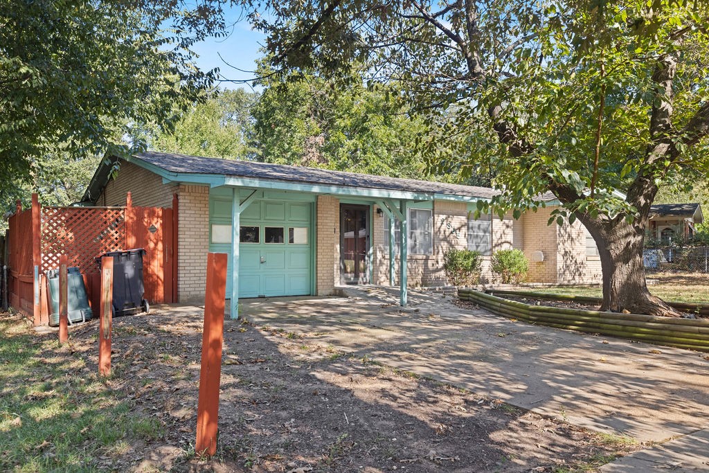 2365 Crescent Drive