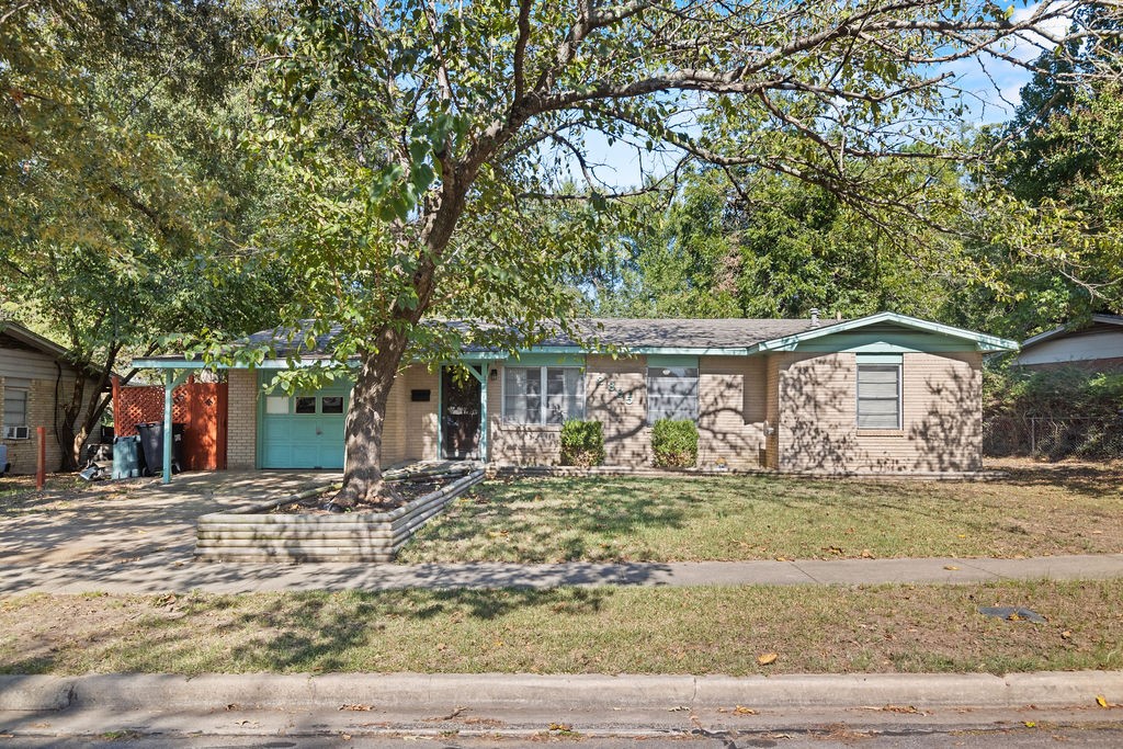 2365 Crescent Drive