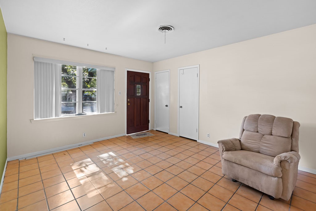 2365 Crescent Drive