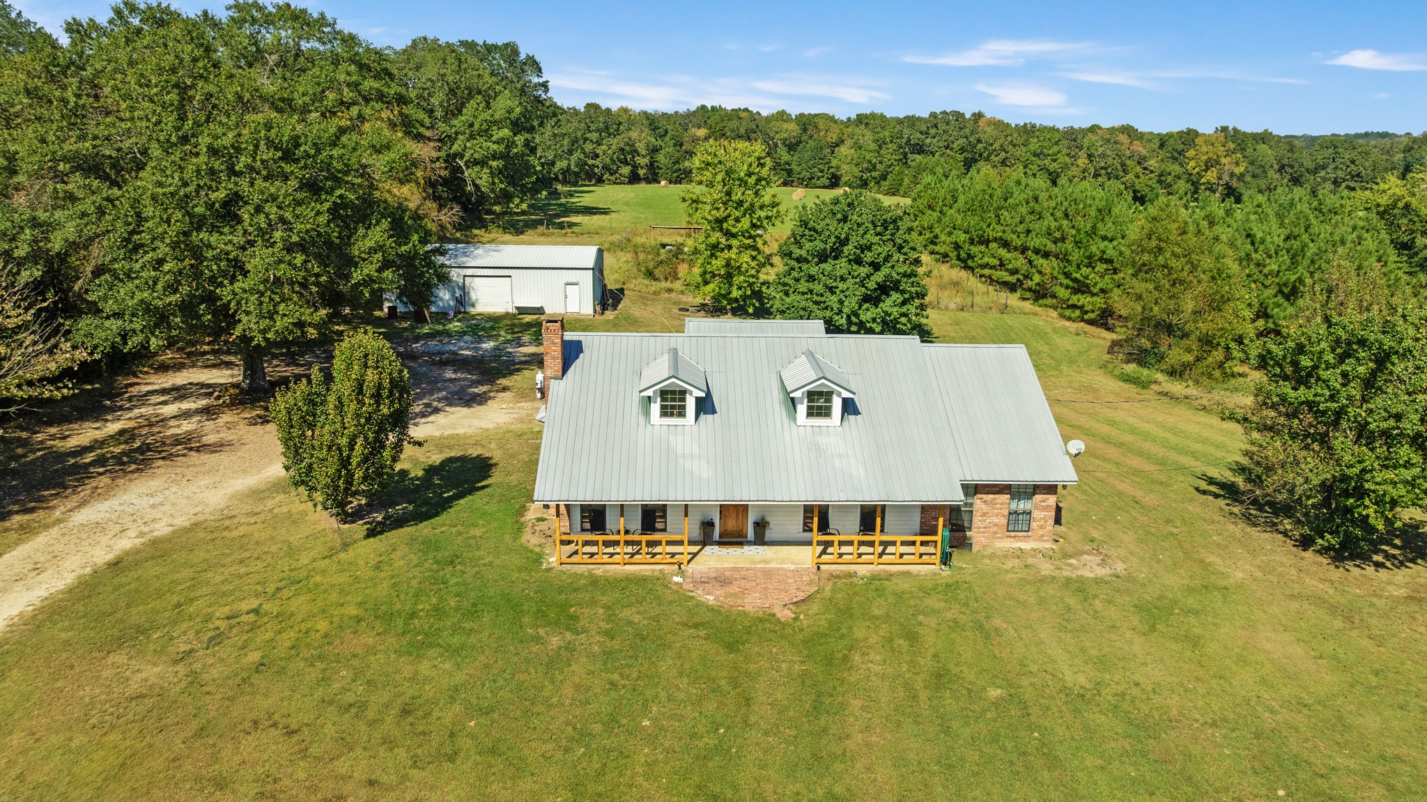 3325 Farm Road 194