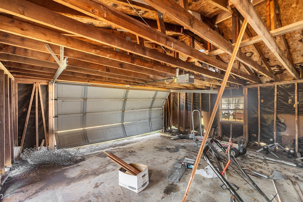 218 E Maple Street