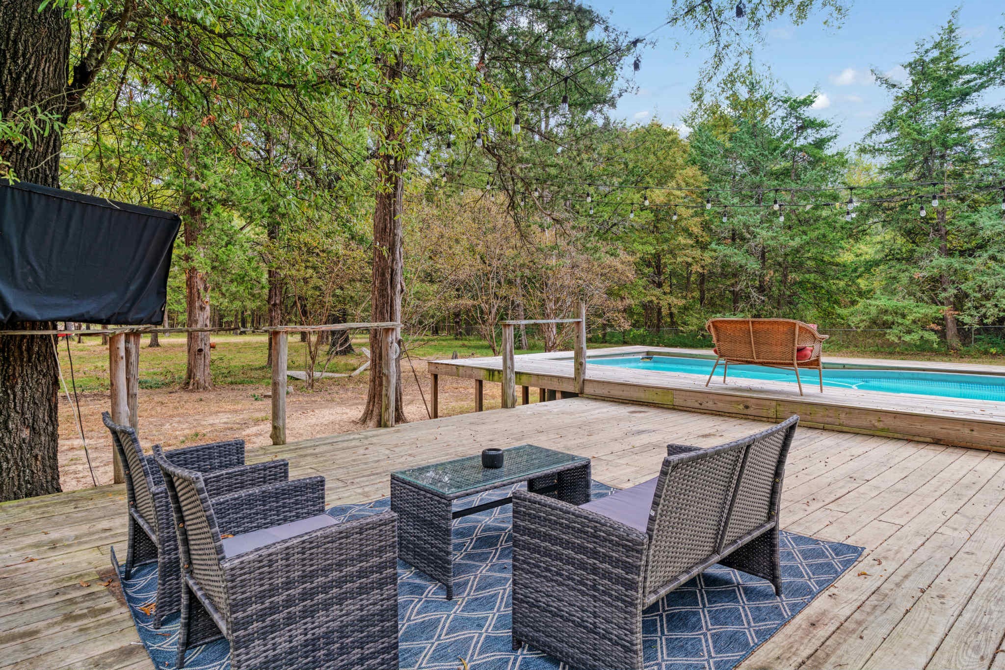 121 County Road 42370