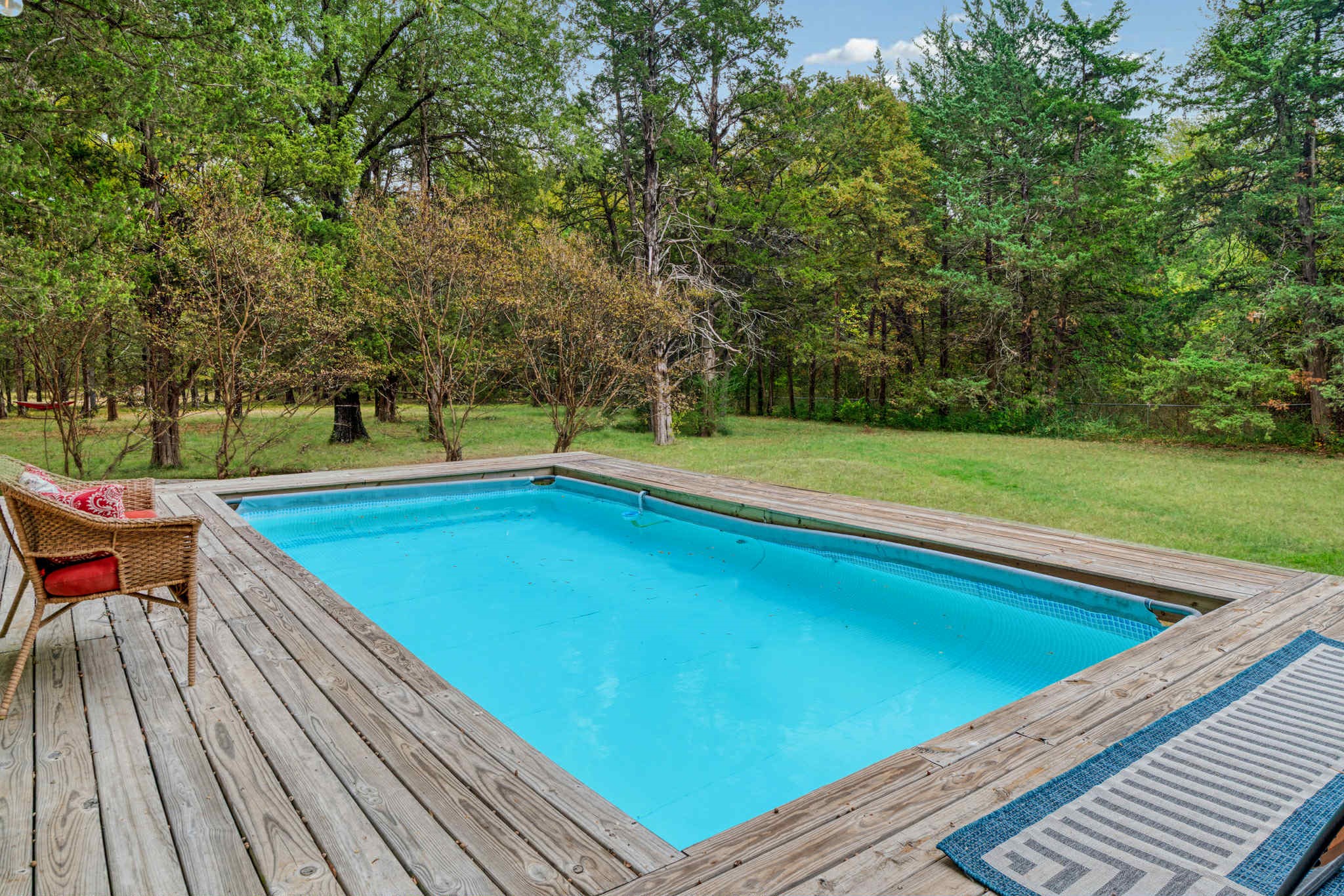121 County Road 42370